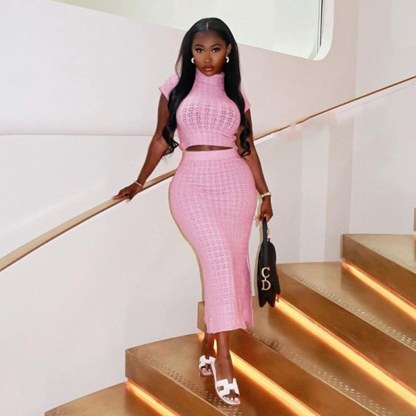 Sexy navel revealing short sleeve celebrity suit, buttock wrap skirt, two-piece set
