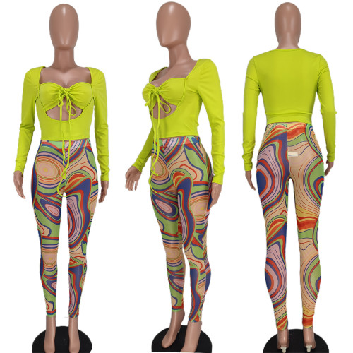 Solid Color Top and Screen Print Pants Two Piece Set