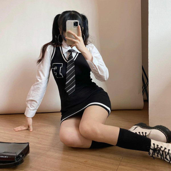 Plus Size Women's Personality Long Sleeve Line Sports Suit