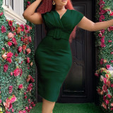 Large V-neck waistband style commuter dress