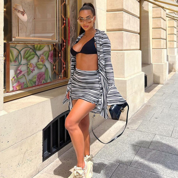 Fashionable temperament zebra pattern buttoned cardigan top tight-fitting hip skirt two-piece set