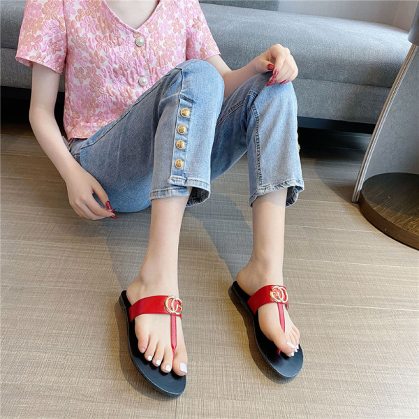 Casual and fashionable flat bottomed flip flops for women's shoes Fashion toe sandals