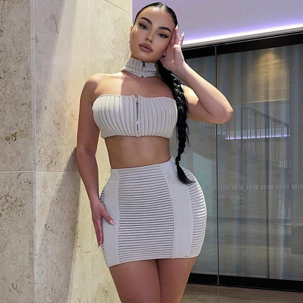 Wrapped chest panel zipper back sexy cross neck close fitting short skirt woolen suit