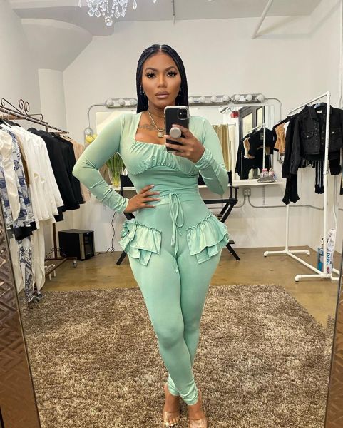 Solid casual two piece set with elastic waist and pleat with lotus leaf and wood ear edge