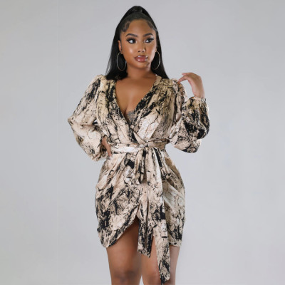 Black abstract print dress shirt