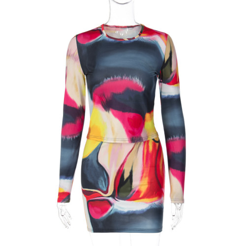 Printed round neck long sleeve top slim fitting skirt suit