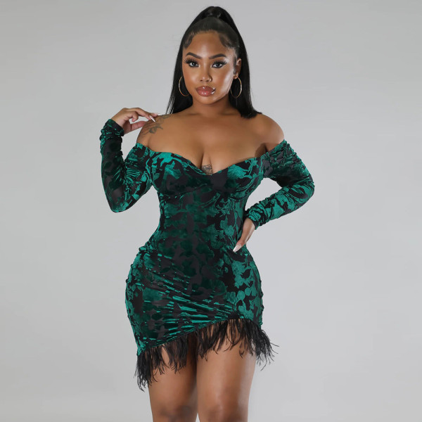 Fashion off shoulder sexy V-neck irregular hip wrap super tassel skirt