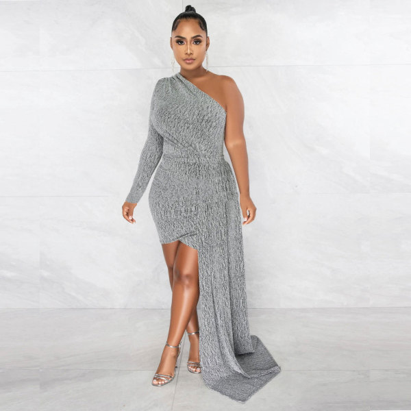Slim solid dress