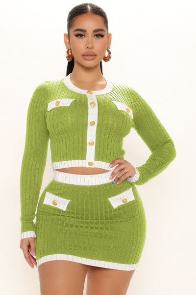 Autumn and winter threaded round neck color contrast long sleeve short skirt temperament suit