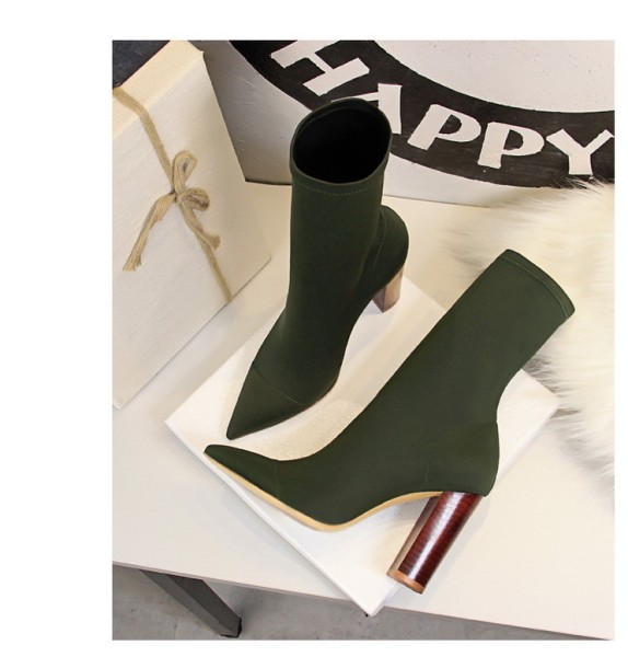 Oversized women's shoes casual simple solid color pointed thick heel mesh high fashion shoes