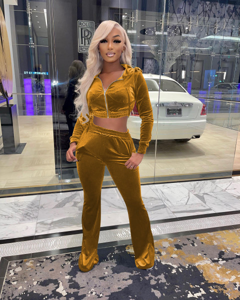 Two piece solid color non down waist hooded wide leg pants