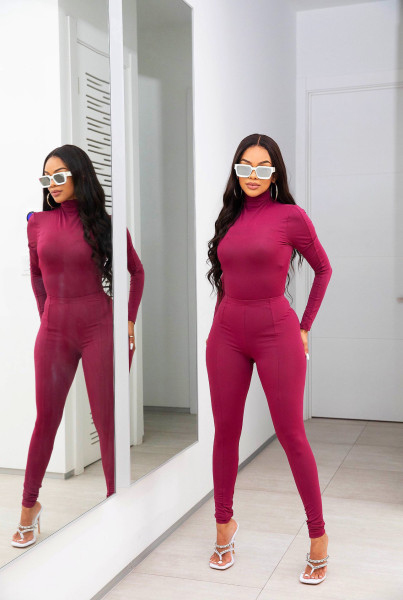 Sporty stretch fabric back and forth two-piece set