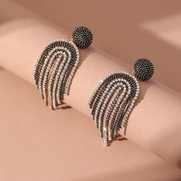 Handmade beaded tassel earrings women inlaid with zircon small design sense of individuality high sense earrings