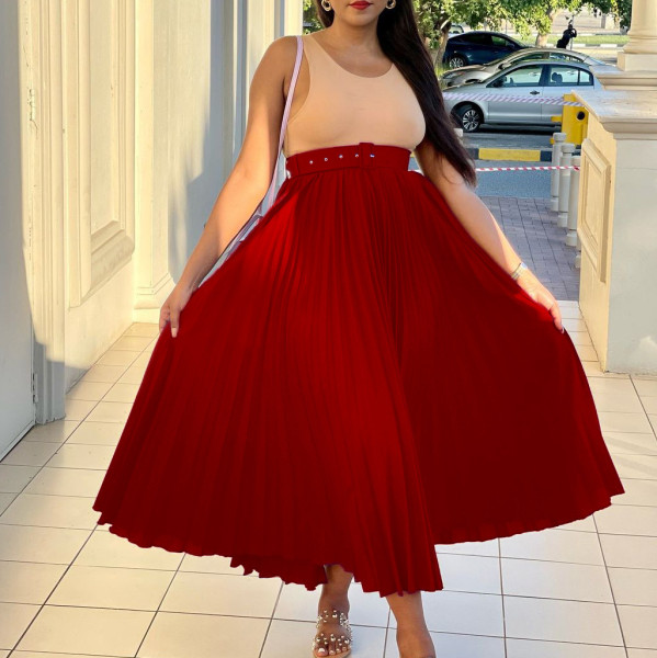 High waist and large hem medium long pleated skirt