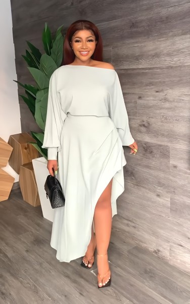 Loose irregular large hem long sleeved waist casual women's dress
