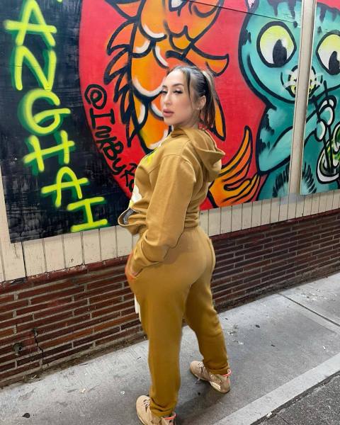 Casual loose plush lettered sweater suit