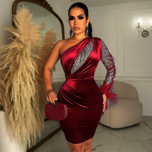 Sexy Mesh Splice Women's Gold Velvet Oblique Shoulder Long Sleeve Fur Lace Hip Wrap Dress