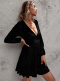 Women's dark green deep V-neck bubble sleeve velvet ruffle dress