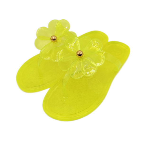 Oversized beach flats