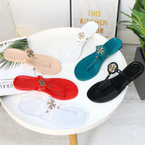 Oversized beach flats