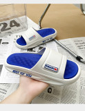 Feet feeling thick soled slippers Wear straight sandals indoors and outdoors