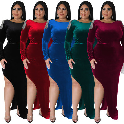 Oversize women's jewelry dress
