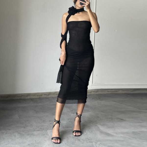 Rose ribbon strapless dress Slim fitting party party dress