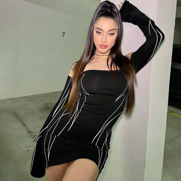 Sexy off the neck wrap chest slim abstract print short wrap hip knit dress