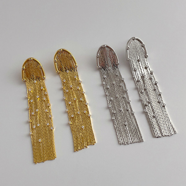 Exaggerated fashion 18K gold jewelry with diamond tassel metal earrings 925 silver needle personality earrings