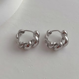 Small Design Metal fried dough twist Round Ear Buckle Premium Luxury Versatile Cool Style Ear Studs Earrings
