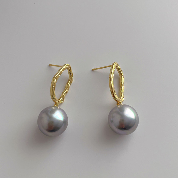 French minority design 14K metal diamond inlaid shell beads earrings women's 925 silver needle high-grade luxury ear jewelry