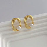 Small design 14K gold twisted square metal freshwater pearl earrings s925 silver needle ear ornaments