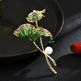 Exquisite pearl lotus leaf coat brooch pin