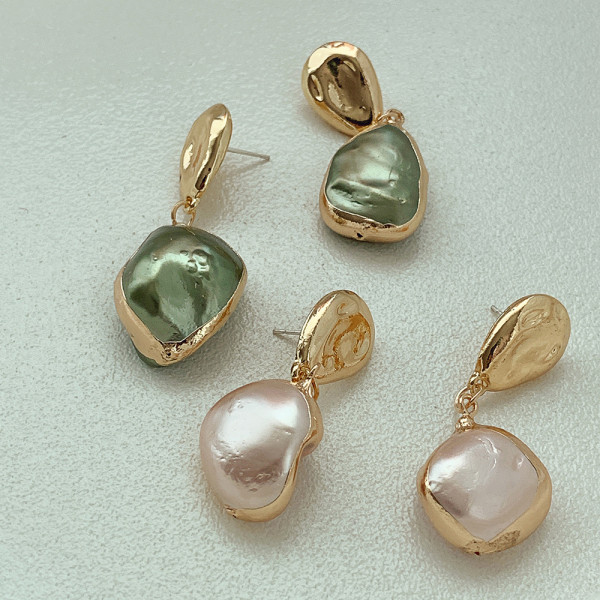 Baroque shaped pearl earrings women's metal cool style simple and versatile silver needle earrings earrings