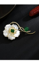 Natural fritillaria flower brooch High grade female exquisite brooch Luxury temperament suit pin Natural fritillaria flower brooch High grade female exquisite brooch Luxury temperament suit pin