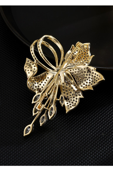 Magnificent luxury fashion brooch high-end brooch women's new Korean clothing accessories temperament elegant pin