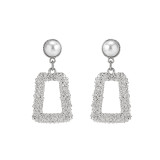 Simple Temperament Cool Style Pearl Earrings Female Minority Metal Style Cool Square Earrings