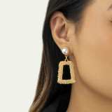 Simple Temperament Cool Style Pearl Earrings Female Minority Metal Style Cool Square Earrings