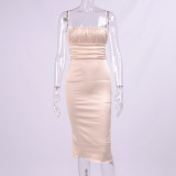 Sexy dress, satin pleat, open backpack, hip and suspender skirt
