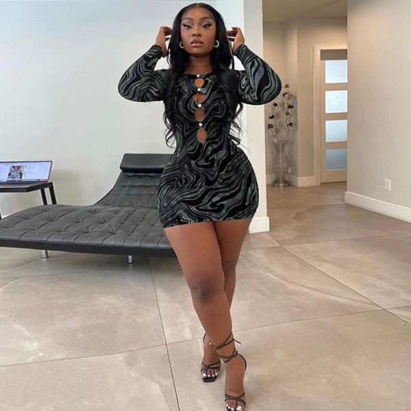 Fashionable printed sexy cut out long sleeve slim wrap skirt