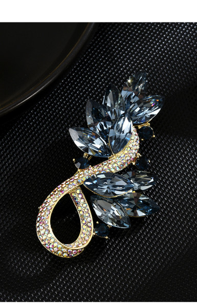 Retro high-end brand luxury crystal blue valley brooch leaf bouquet corsage palace style accessories