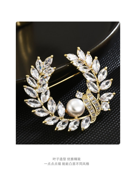 Simple brooch brooch high-grade brooch flower natural freshwater pearl lady jewelry leaf clothing accessories