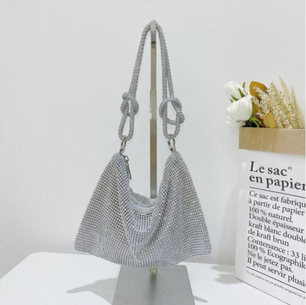 Diamond studded dinner bag Tide flash knotted rhinestone handmade armpit banquet dinner bag