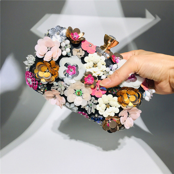 Fashion dinner bag Women's handmade flower beading bag Banquet wedding party bag