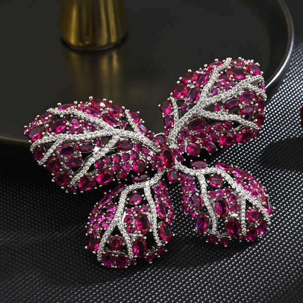 Heavy Industry Brilliant Grape Purple Butterfly brooch High grade high-grade brooch suit accessories