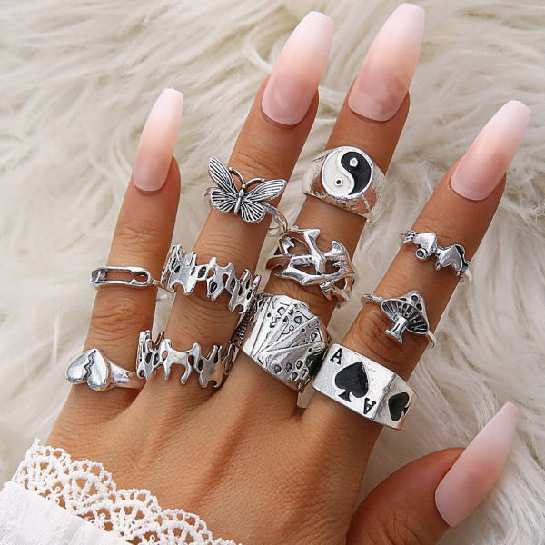 Fashion Bagua Poker Butterfly Broken Heart Mushroom Combination 11 piece Set Ring