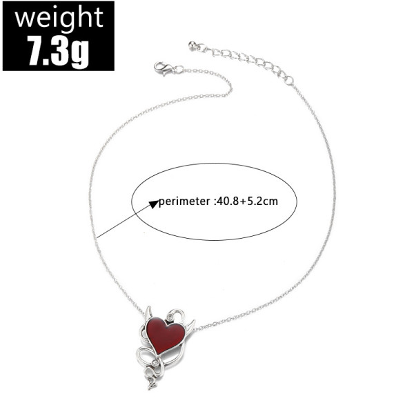 Heart shaped wing collarbone chain necklace female pendant small fox oil inlaid diamond lovely animal necklace