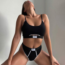 Women's wear badge, revealing navel vest, adjustable briefs, bra and underwear set