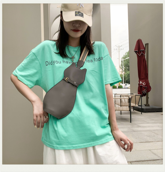 Cute cat bag messenger bag wide shoulder strap chest bag