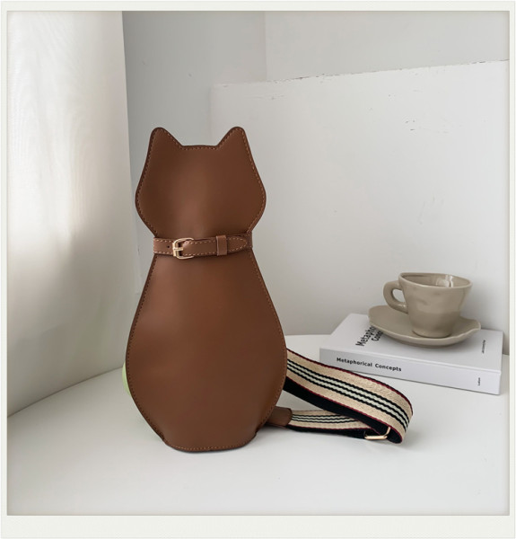 Cute cat bag messenger bag wide shoulder strap chest bag